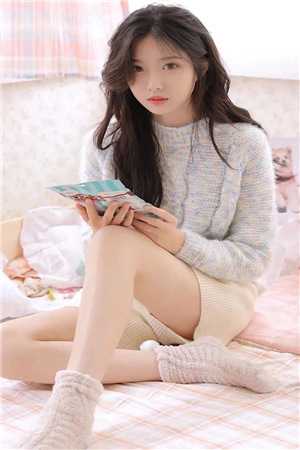全集小说穿越小白脸，女帝只想要我