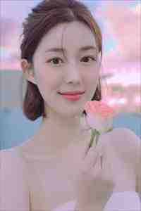 热门作品离婚后，前军嫂她靠实力暴富