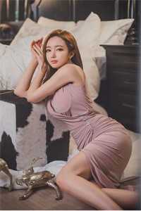 穿越小白脸，女帝只想要我爆款宝藏