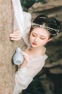 全本小说穿越小白脸,女帝只想要我陈凡免费阅读