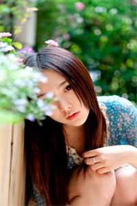穿越小白脸，女帝只想要我全文无删减