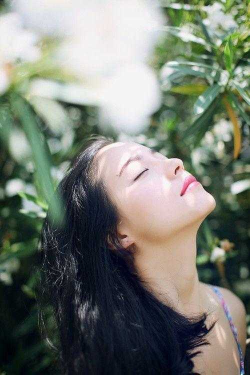 畅销小说穿越小白脸，女帝只想要我