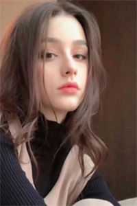 继妹为被保送，高考日害首富少爷畅销巨著
