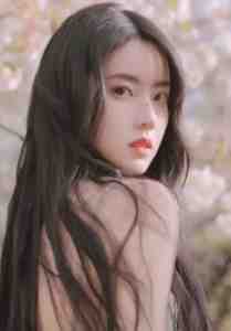穿越小白脸，女帝只想要我全新